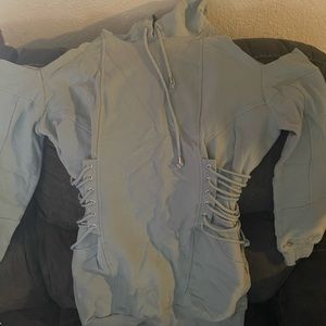 Fashion nova tie up dress with shoulder out & sleeves